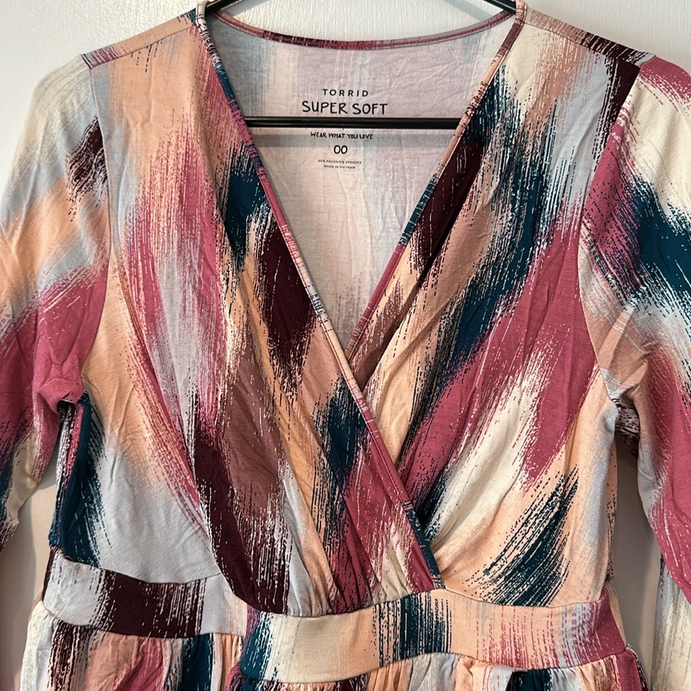 Torrid top - Picture 2 of 2